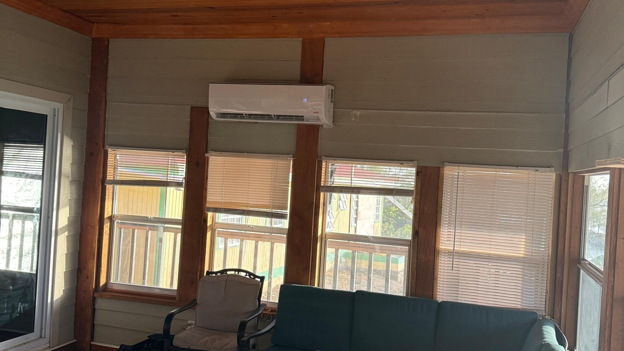 Photo of Livingroom in Old Bight