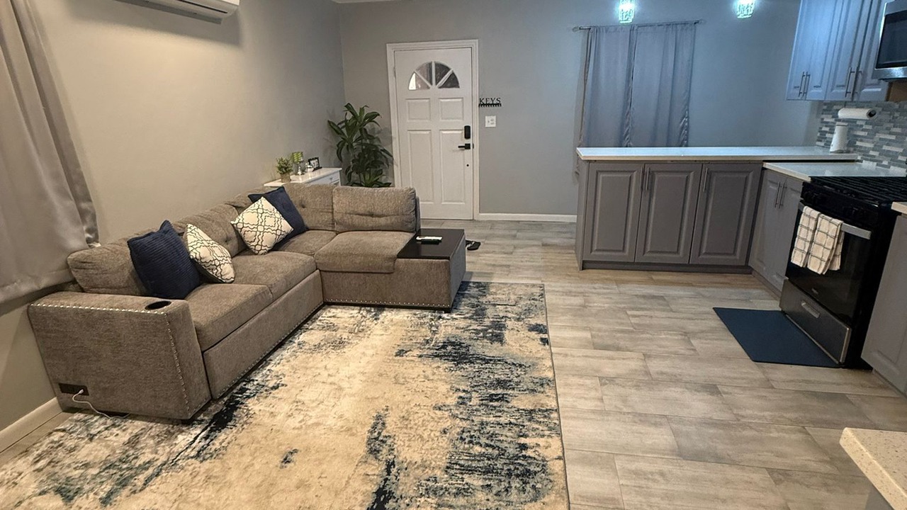 Photo of Livingroom in Nassau