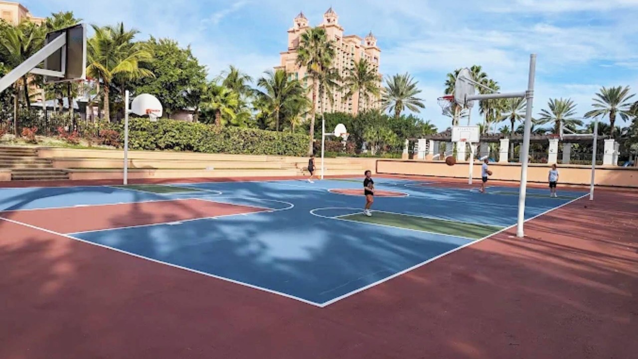 Photo of Others in Paradise Island