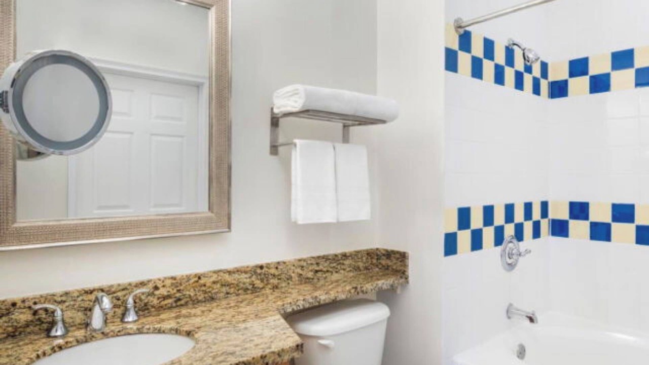 Photo of Bathroom in Paradise Island