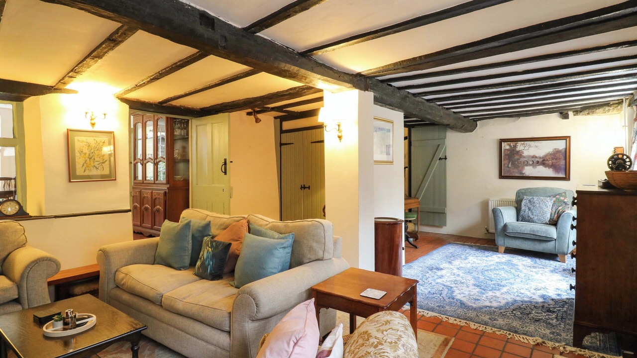 Photo of Livingroom in Harrold