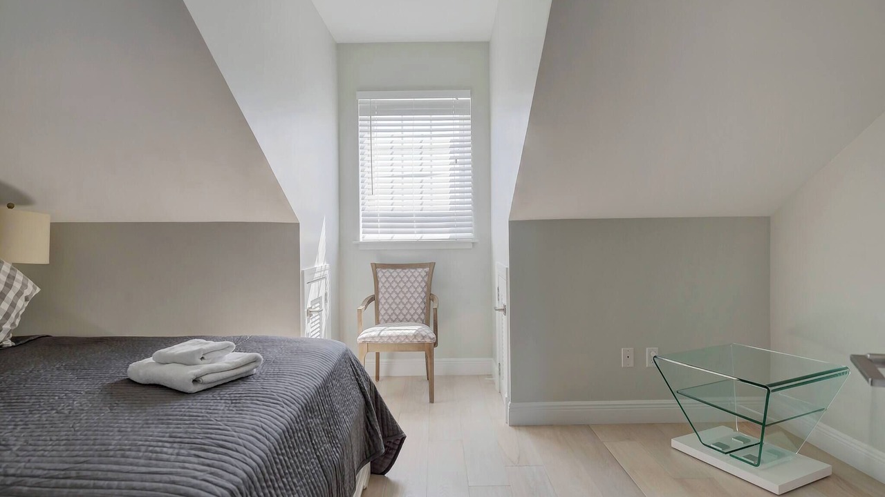Photo of Bedroom in Palm Cay