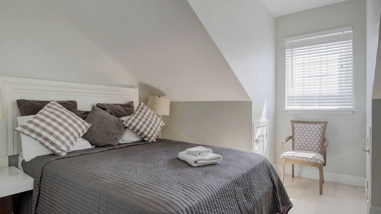 Photo of Bedroom in Palm Cay