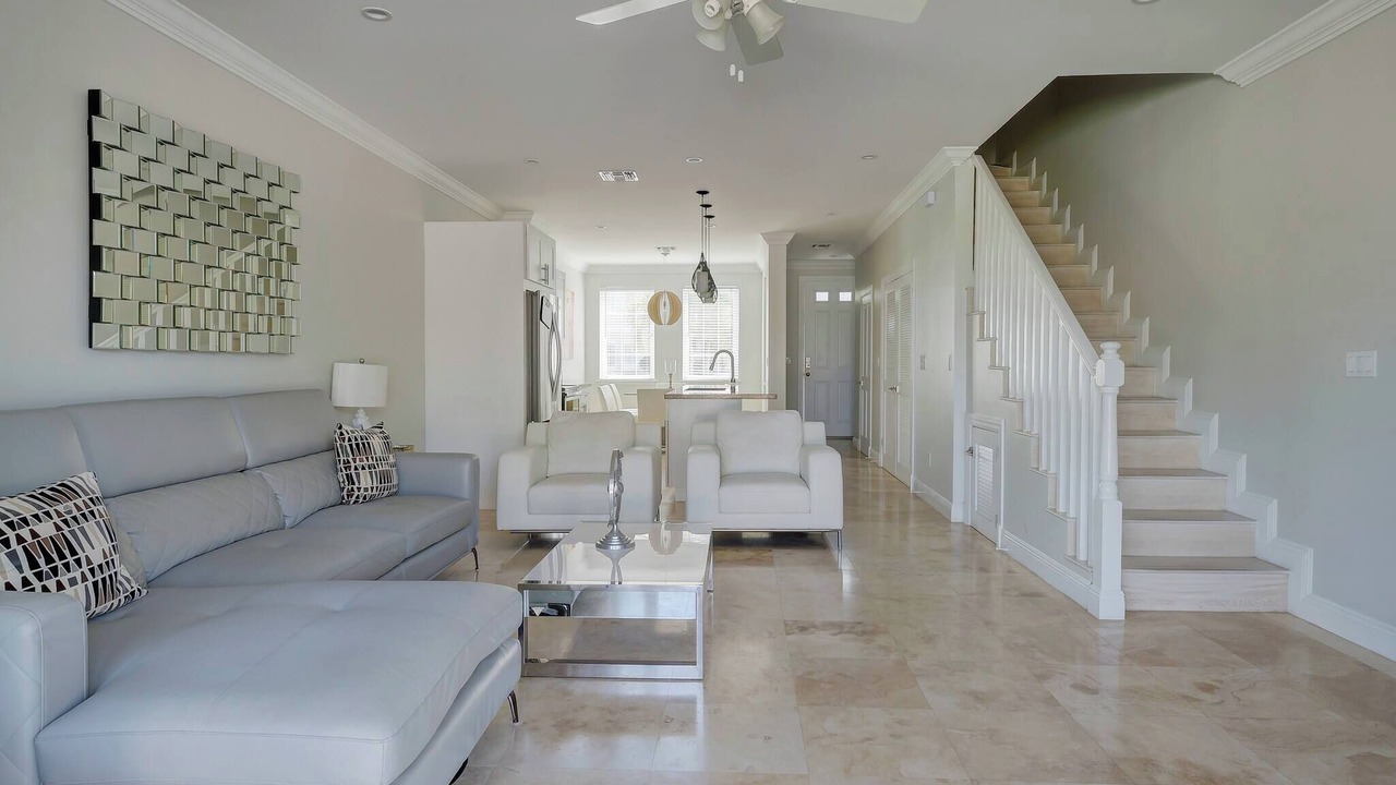 Photo of Livingroom in Palm Cay