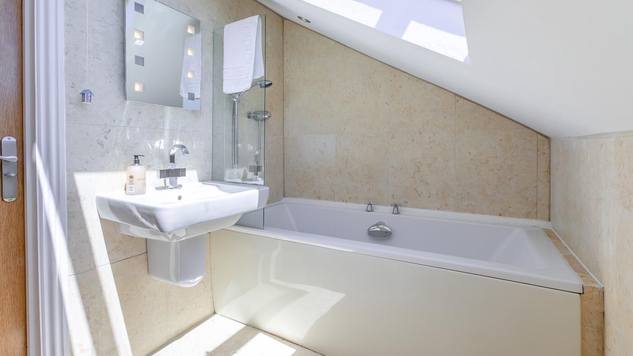 Photo of Bathroom in Newquay City Centre