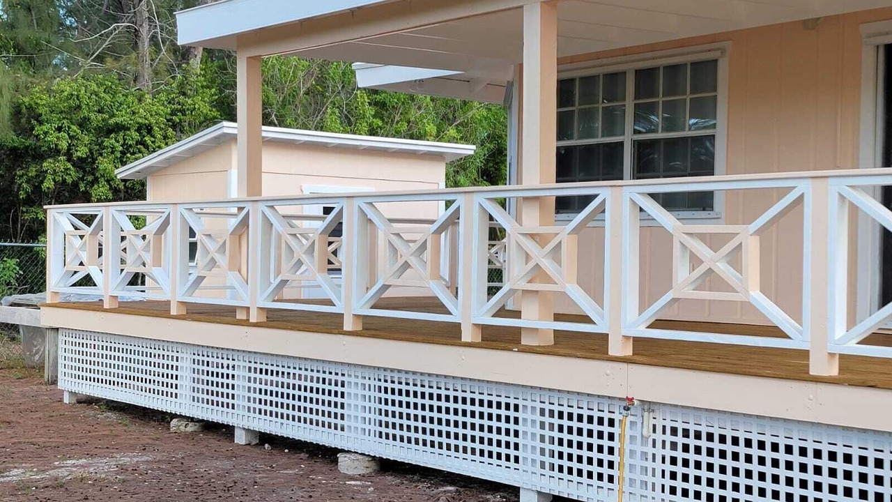 Photo of Patio Balcony in Bahama Palm Shores