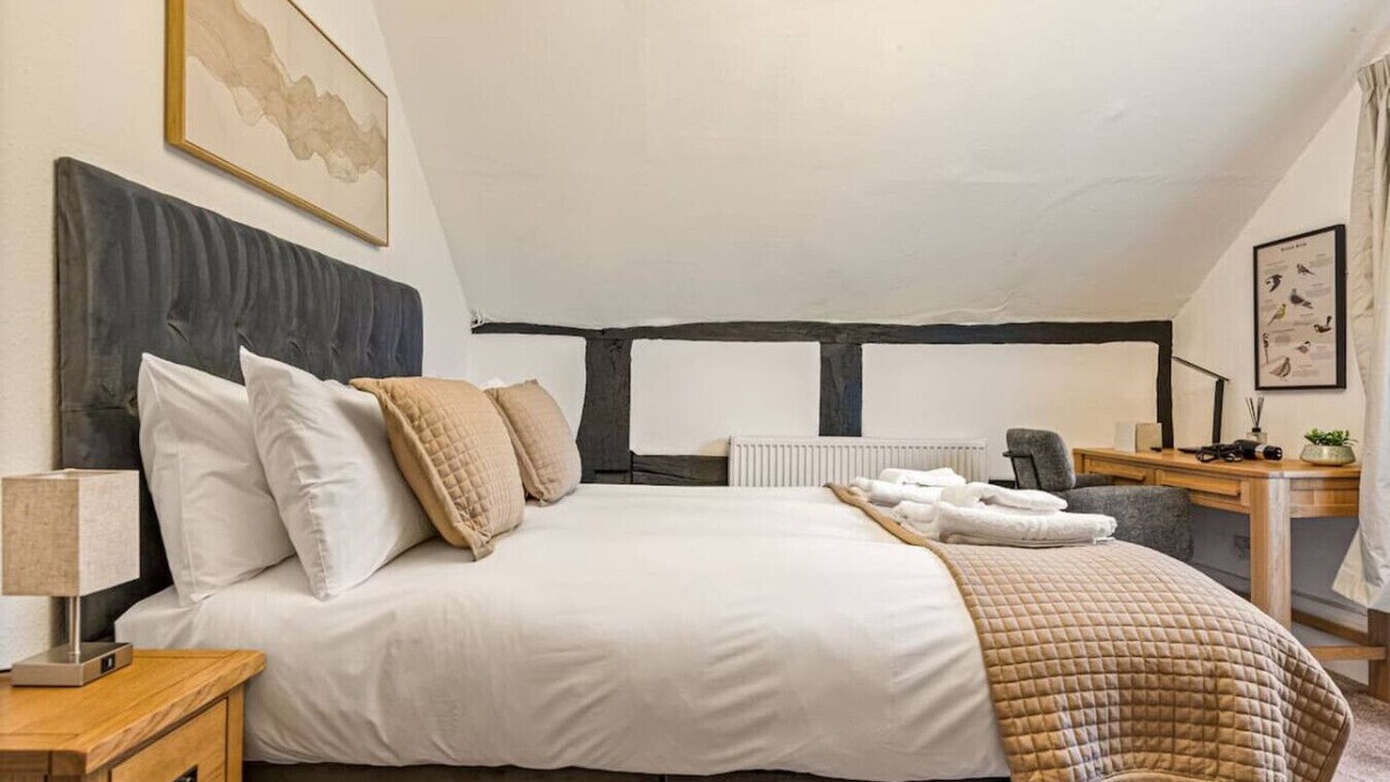 Photo of Bedroom in Great Missenden