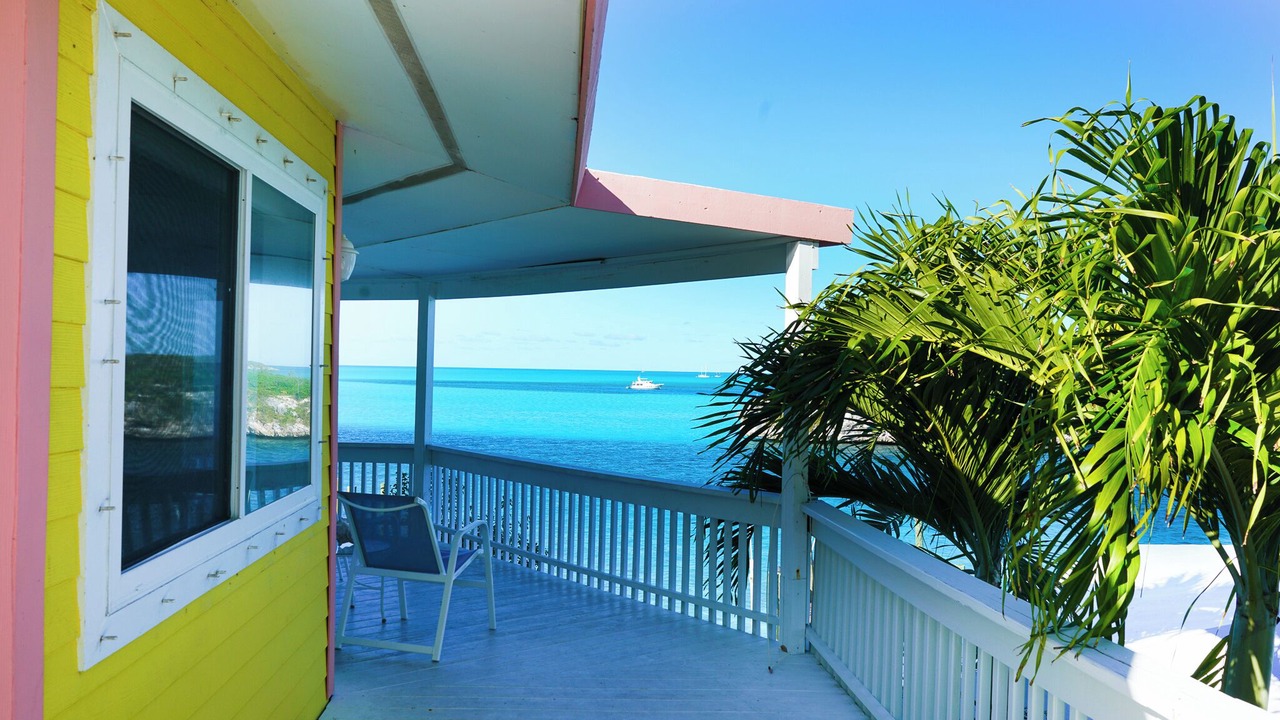 Photo of Patio Balcony in Staniel Cay