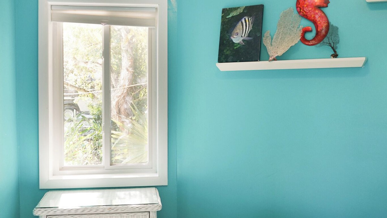 Photo of Bedroom in Staniel Cay