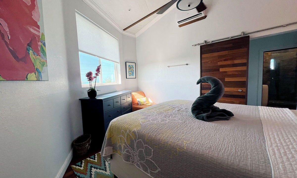 Photo of Bedroom in Staniel Cay