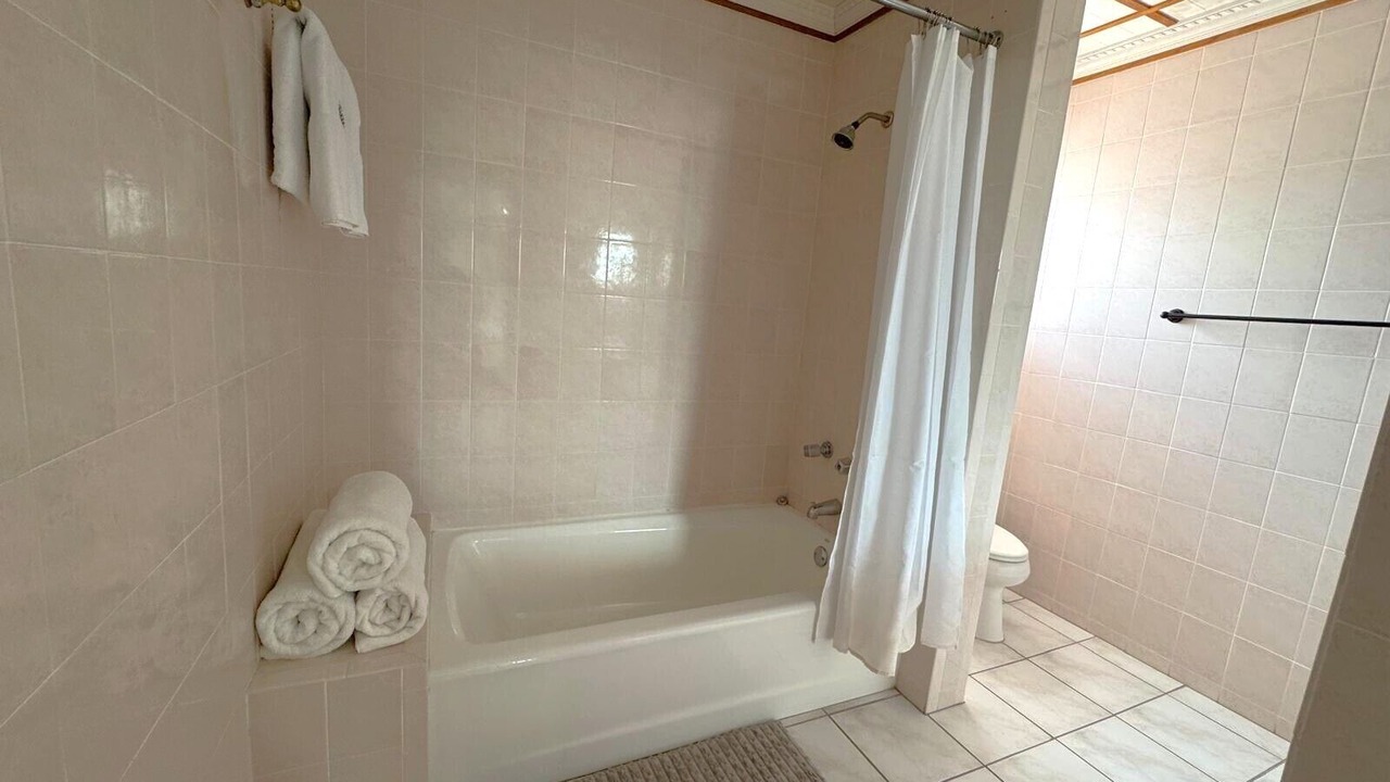 Photo of Bathroom in Eastern Road