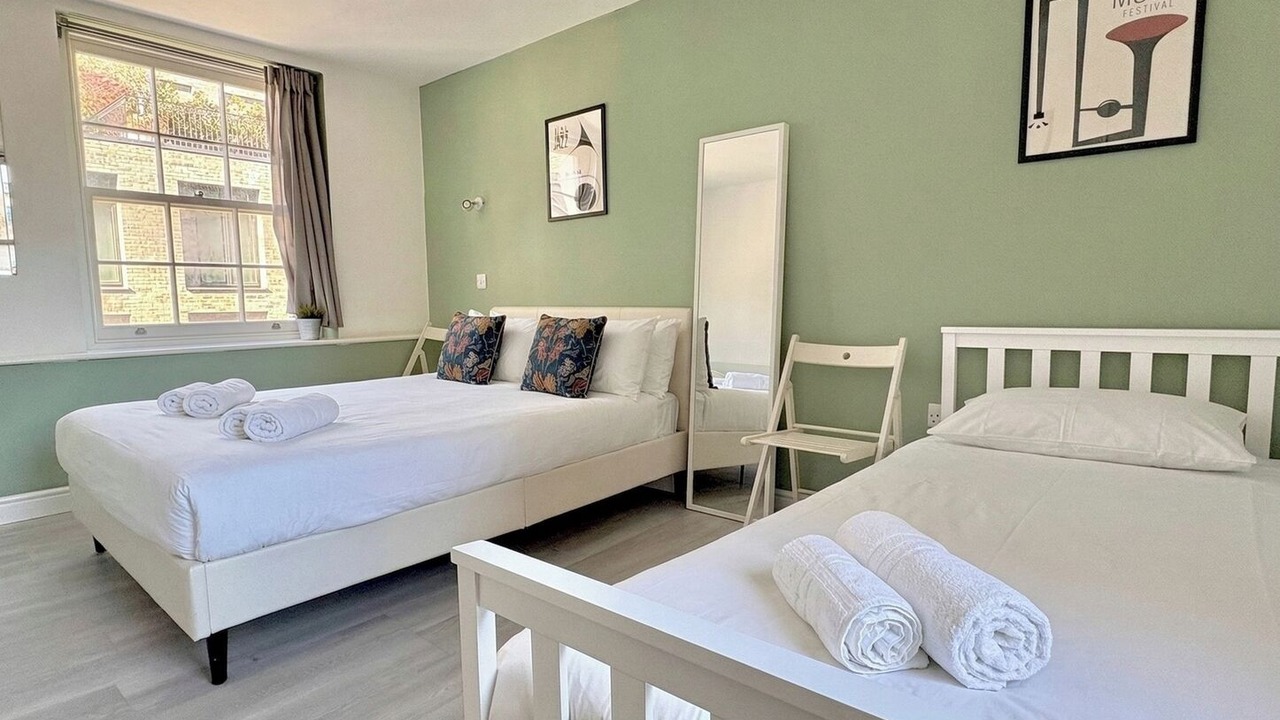 Photo of Bedroom in Fitzrovia