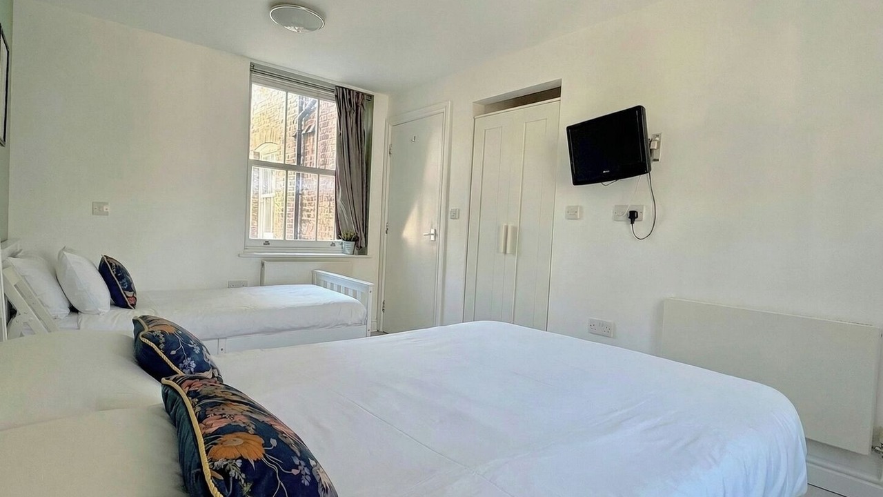 Photo of Bedroom in Fitzrovia