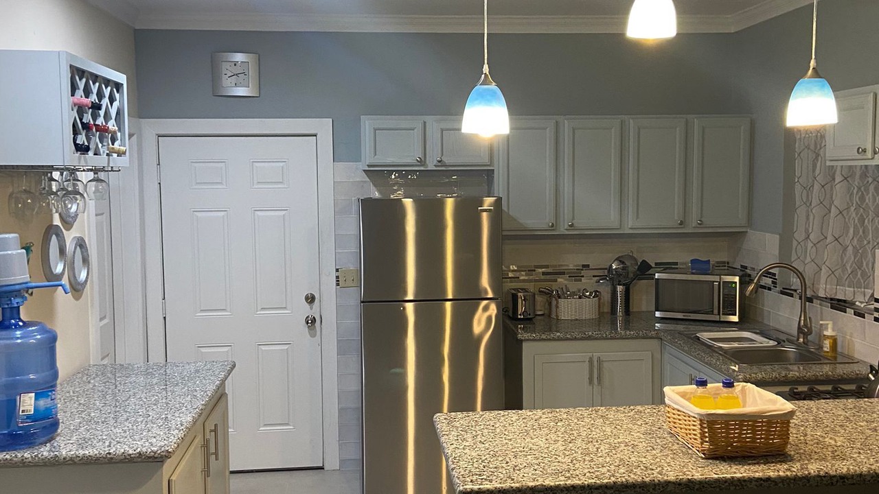 Photo of Kitchen in Coral Harbour