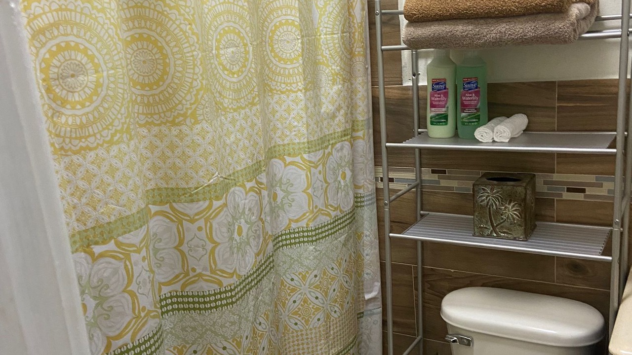 Photo of Bathroom in Coral Harbour