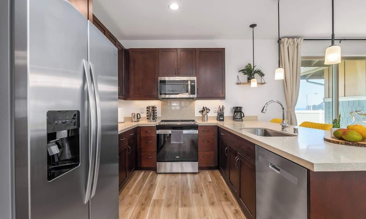 Photo of Kitchen in Makaha Valley