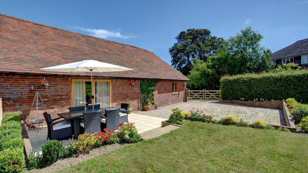 Photo of Outdoor in Ewhurst Green