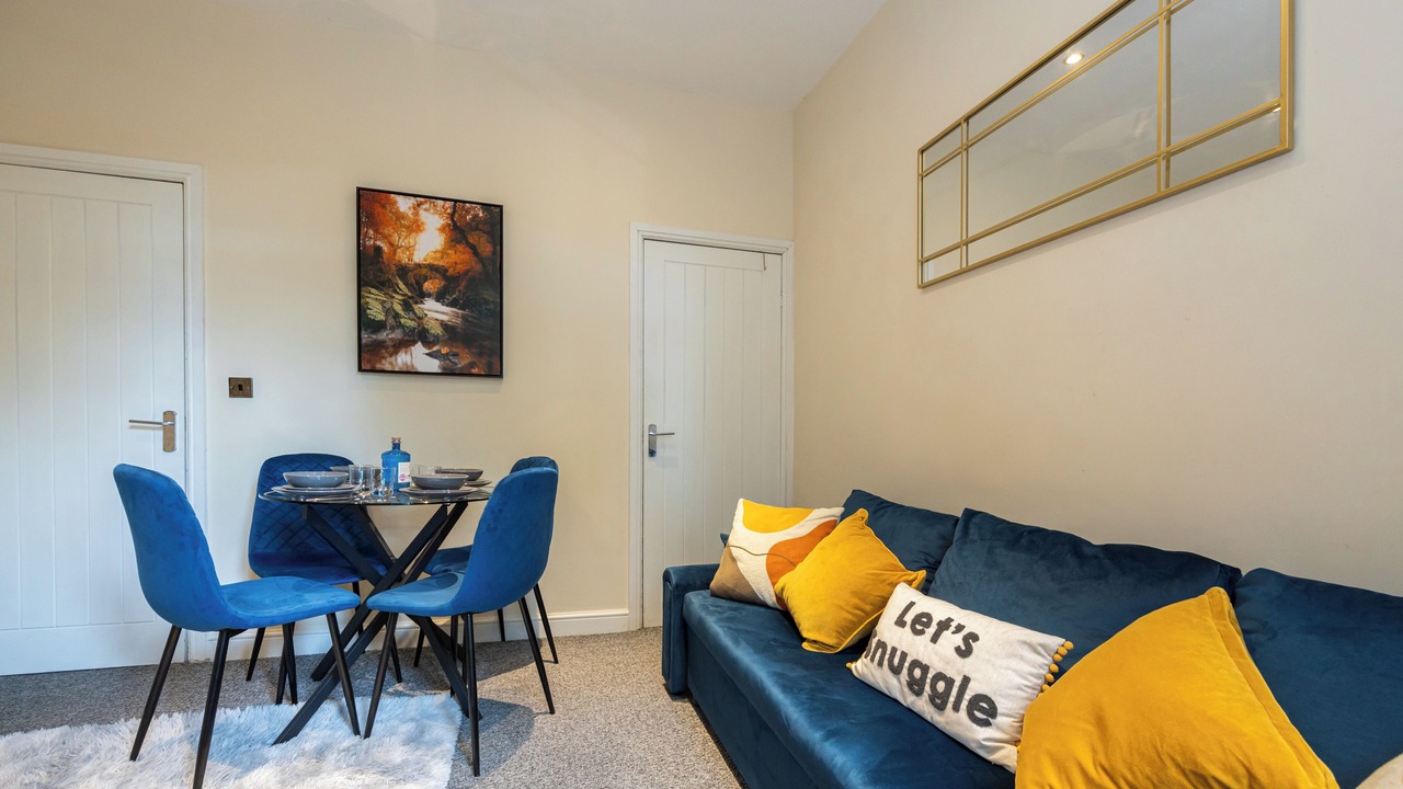 Photo of Livingroom in Newcastle-Under-Lyme