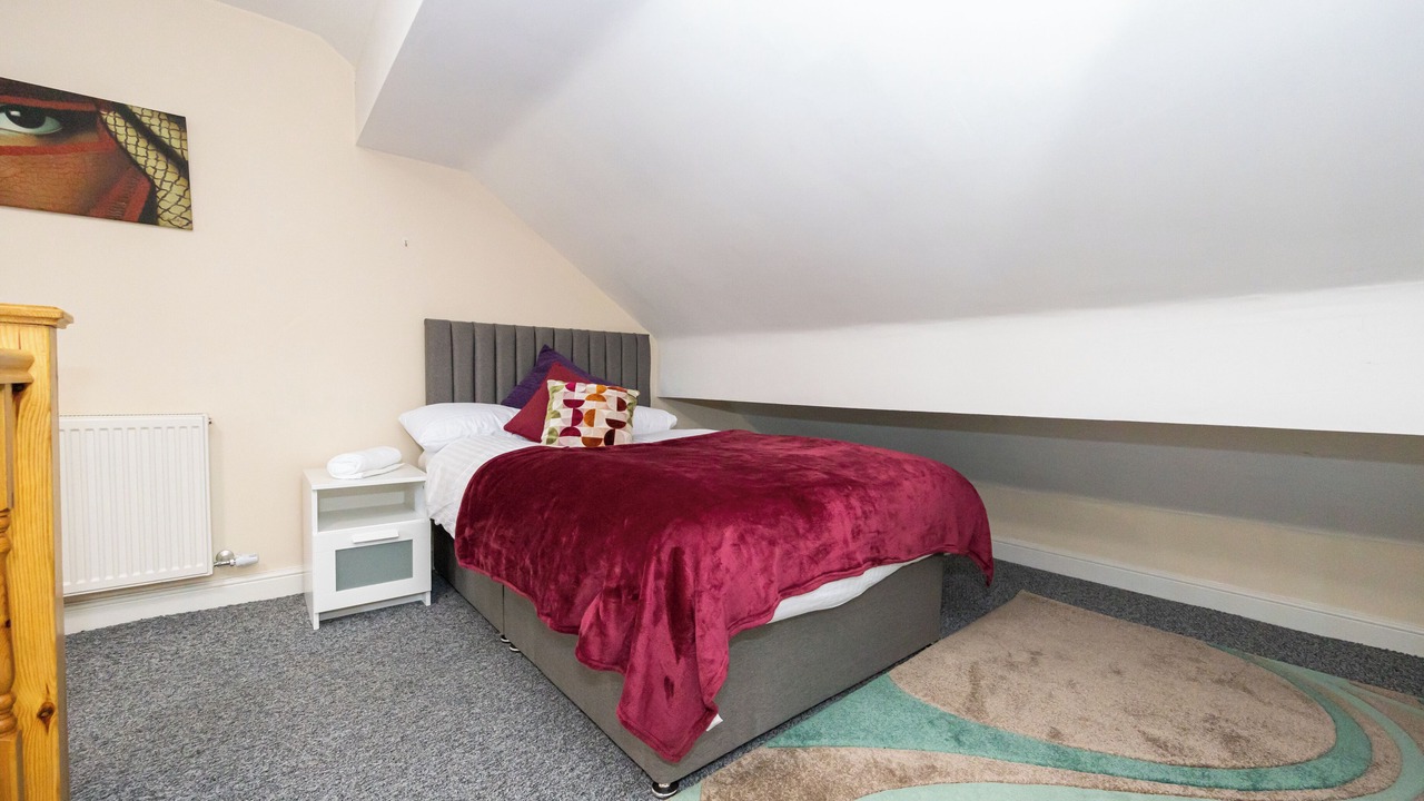 Photo of Bedroom in Newcastle-Under-Lyme
