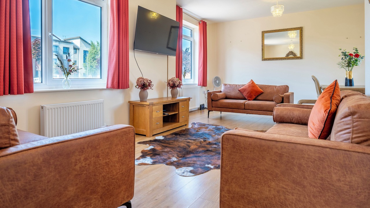 Photo of Livingroom in Bletchley
