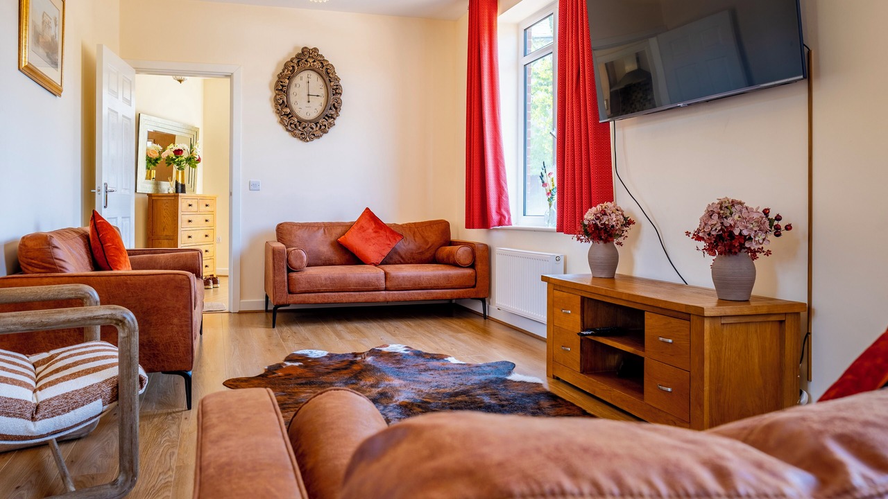 Photo of Livingroom in Bletchley