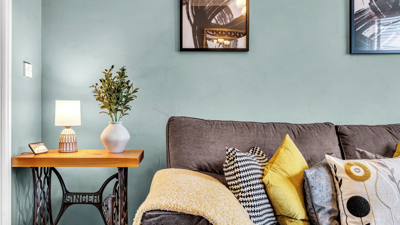 Photo of Livingroom in Stoke-on-Trent