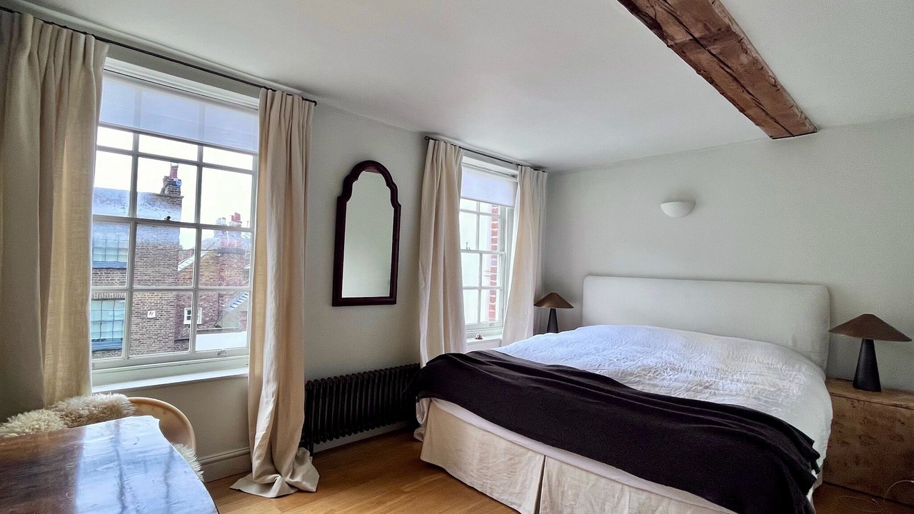 Photo of Bedroom in Frognal and Fitzjohns