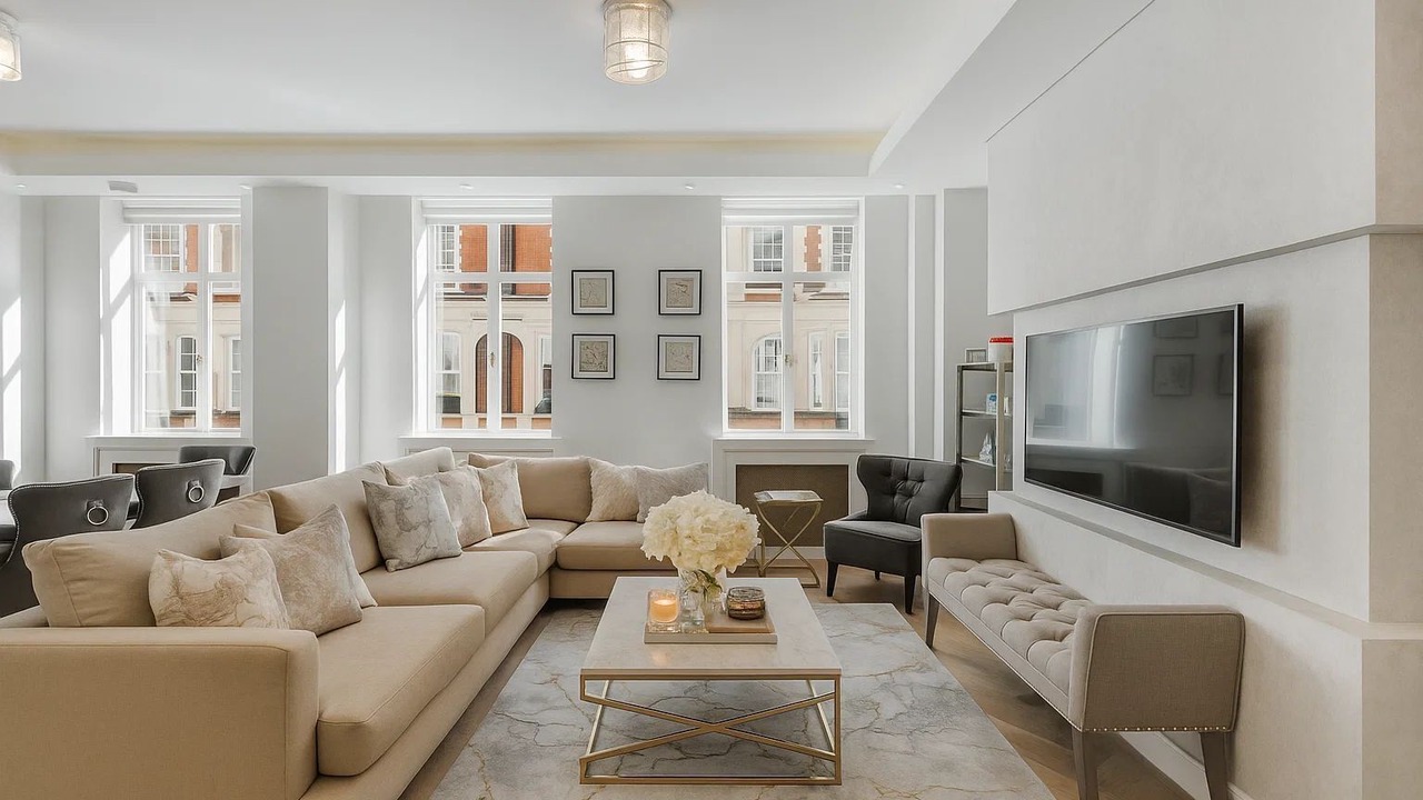 Photo of Livingroom in Mayfair