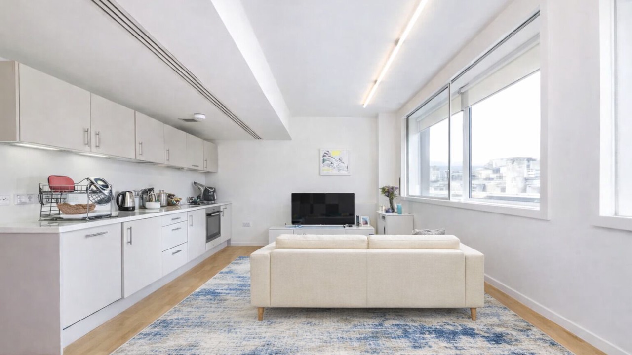 Photo of Livingroom in Fitzrovia