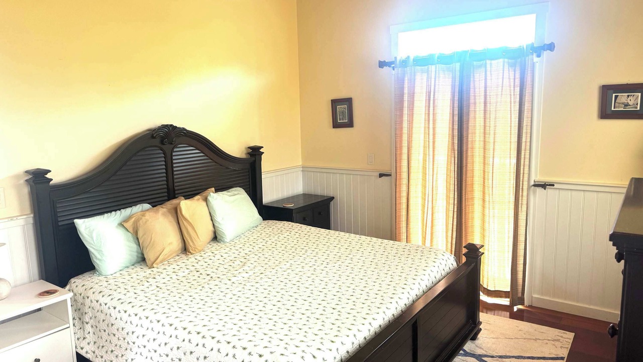 Photo of Bedroom in Lubbers Quarters Cay