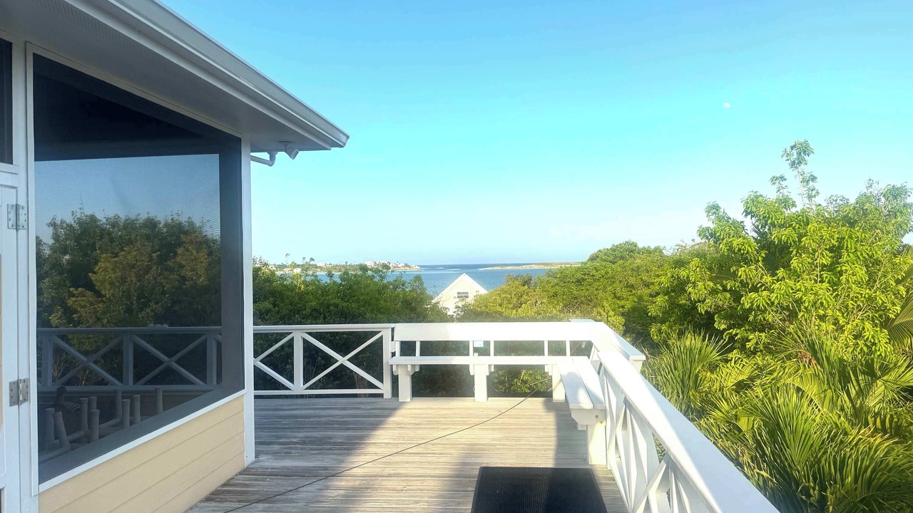Photo of Patio Balcony in Lubbers Quarters Cay