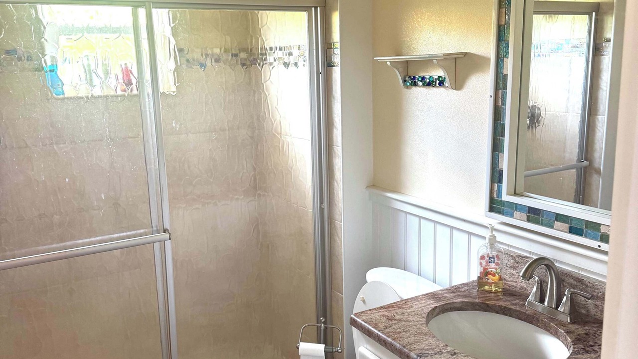 Photo of Bathroom in Lubbers Quarters Cay