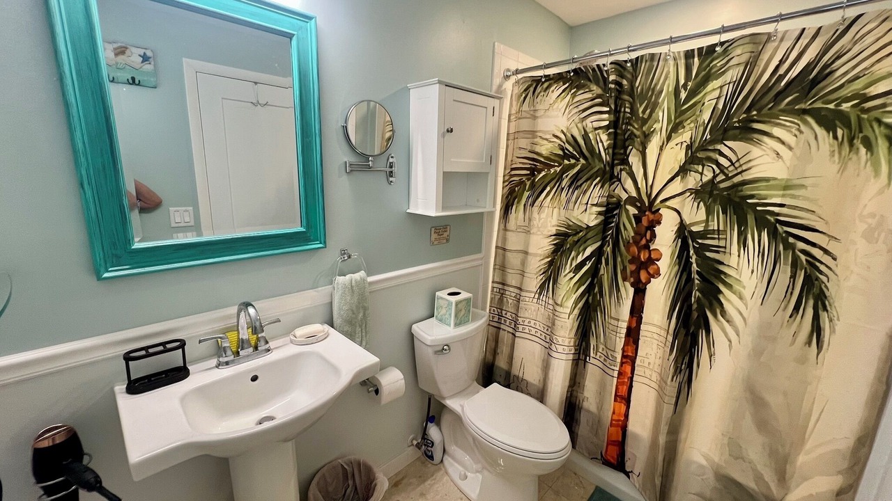 Photo of Bathroom in Treasure Cay
