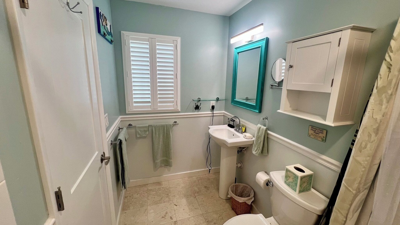 Photo of Bathroom in Treasure Cay