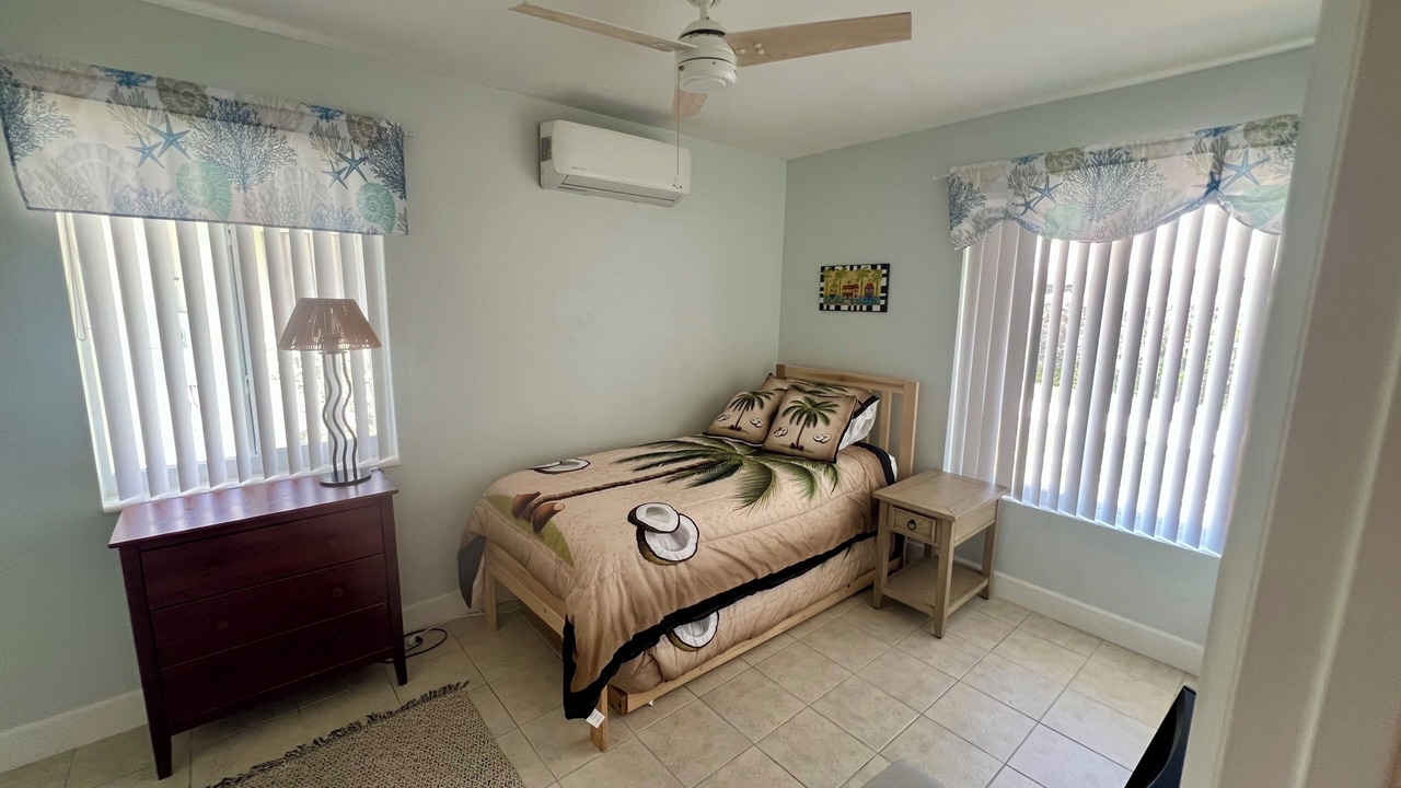 Photo of Bedroom in Treasure Cay