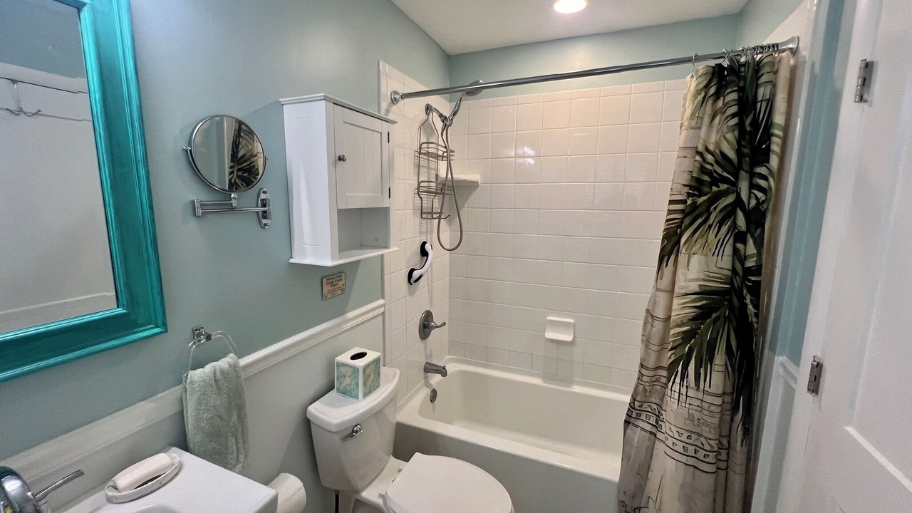 Photo of Bathroom in Treasure Cay