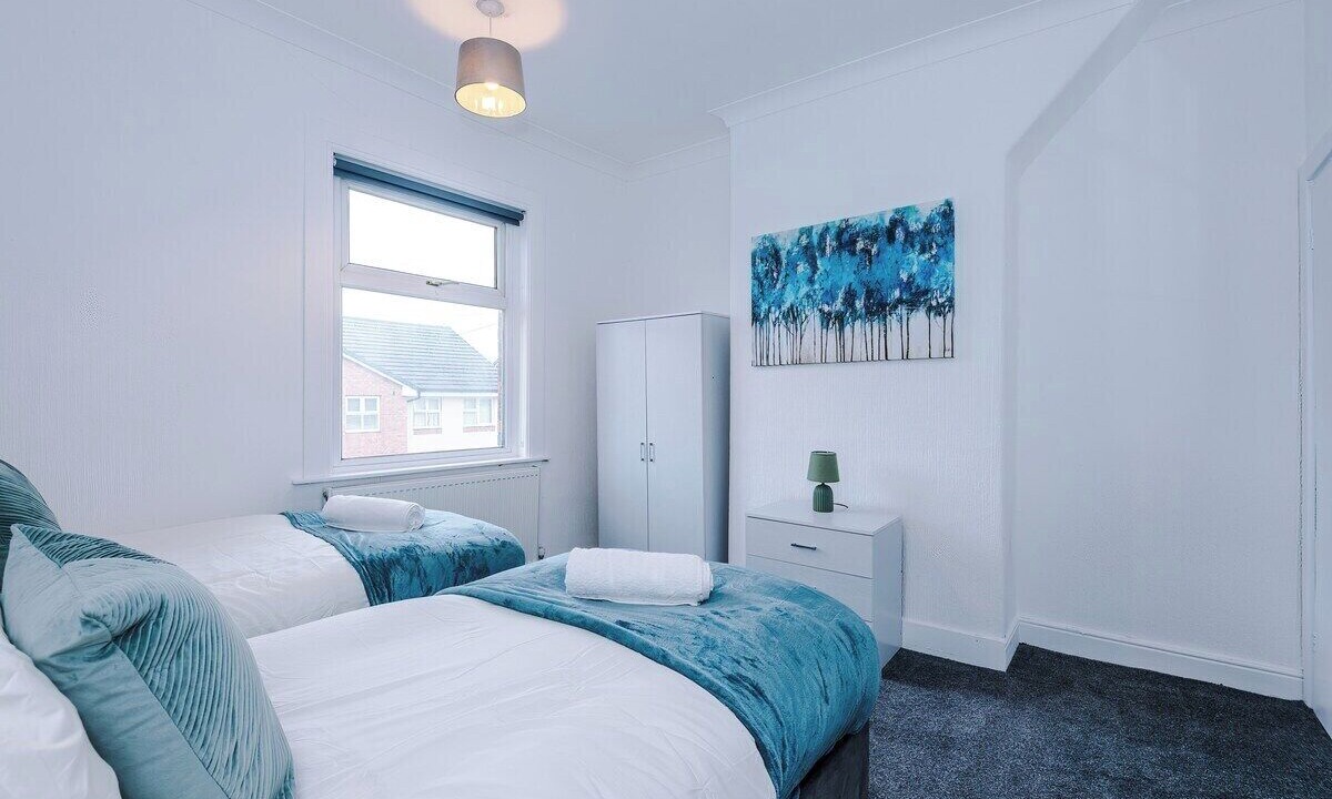 Photo of Bedroom in Stoke-on-Trent