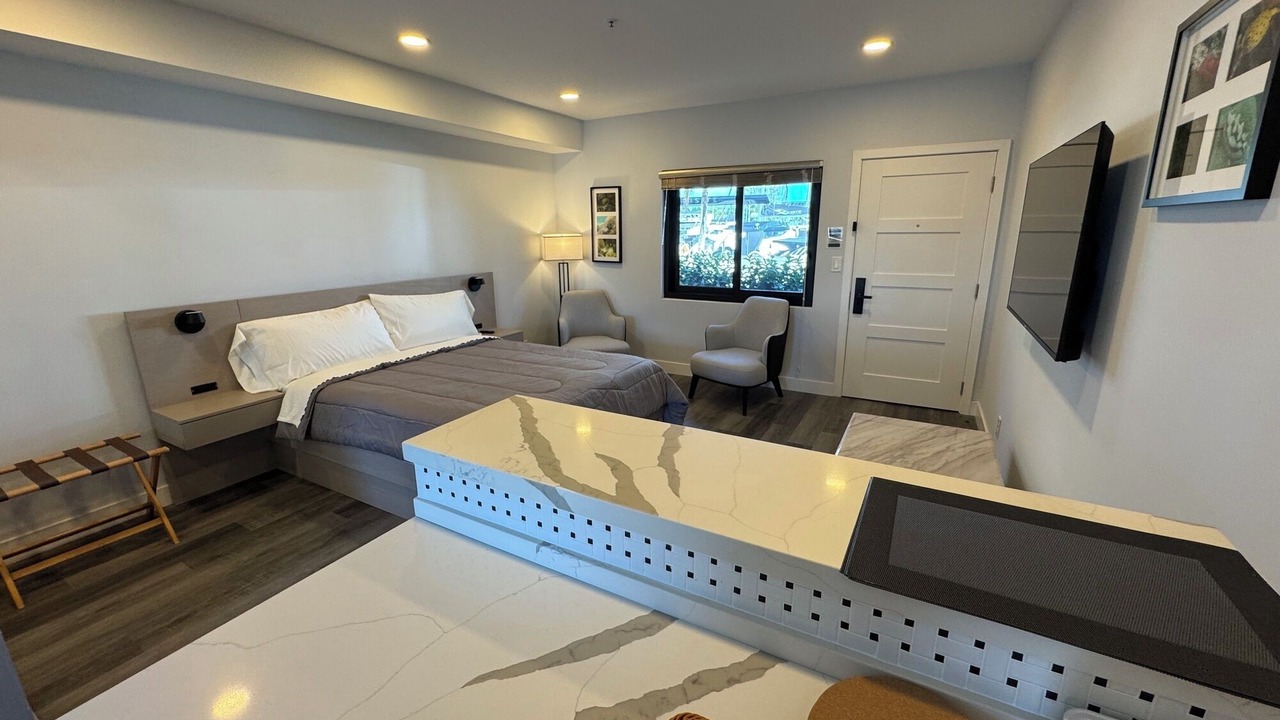 Photo of Bedroom in Bahamas Terrace