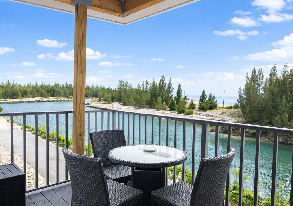 Photo of Patio Balcony in Bahamas Terrace