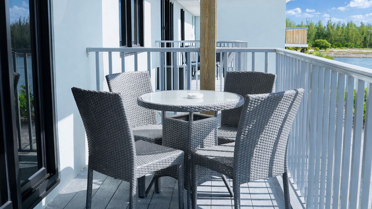 Photo of Patio Balcony in Bahamas Terrace