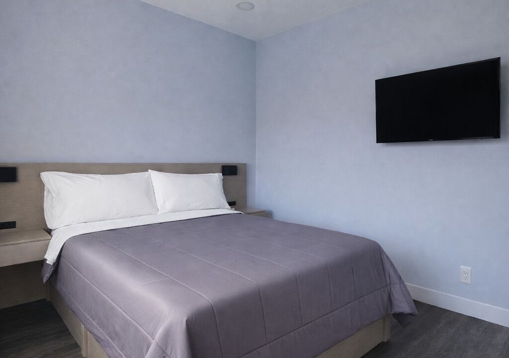 Photo of Bedroom in Bahamas Terrace