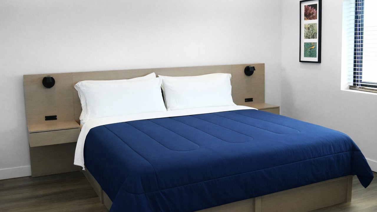 Photo of Bedroom in Bahamas Terrace