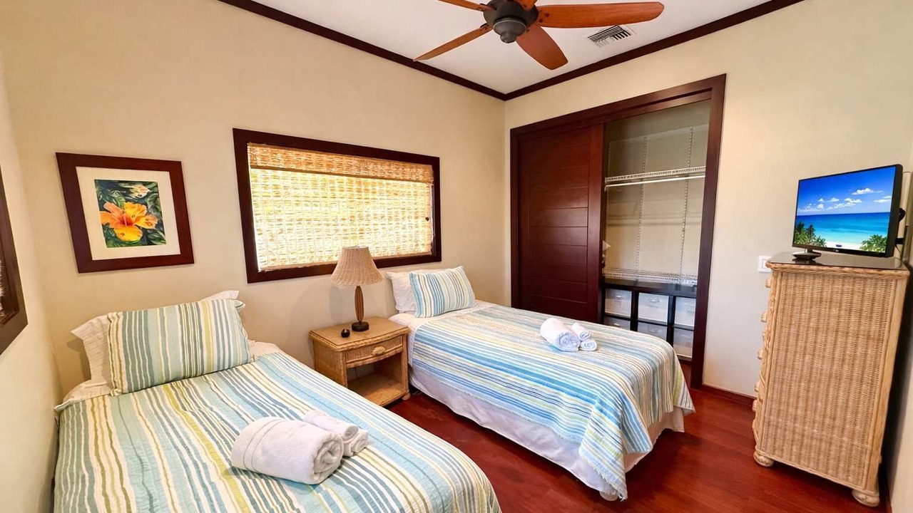 Photo of Bedroom in Makaha