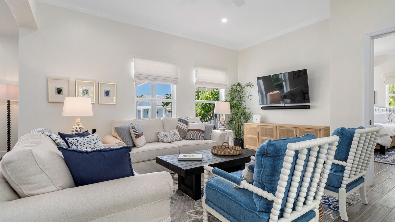 Photo of Livingroom in Nassau
