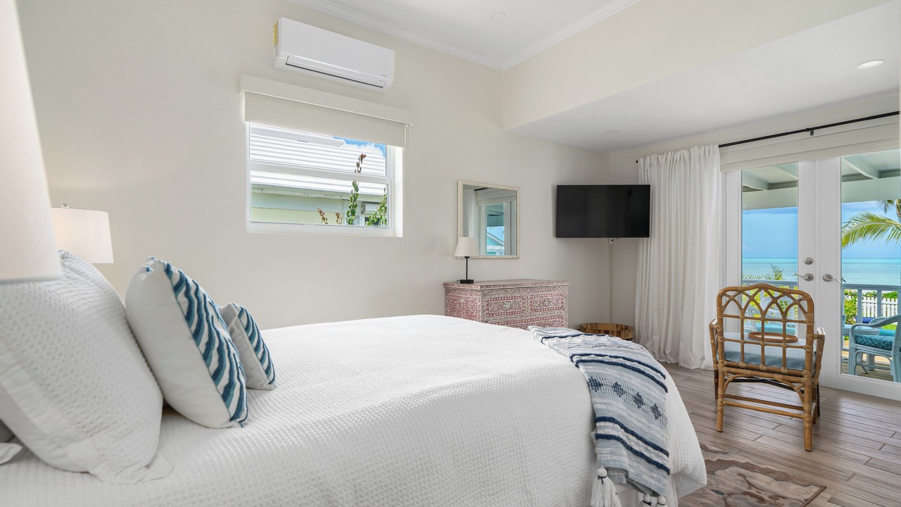 Photo of Bedroom in Nassau