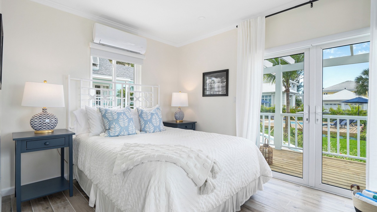 Photo of Bedroom in Nassau