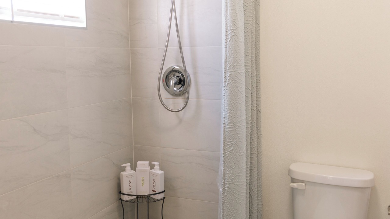 Photo of Bathroom in Dunmore Town