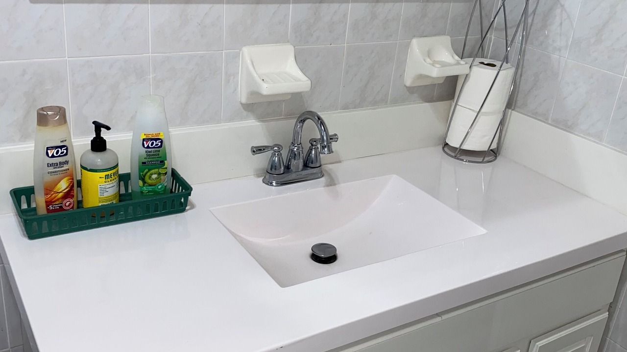 Photo of Bathroom in Mangrove Cay