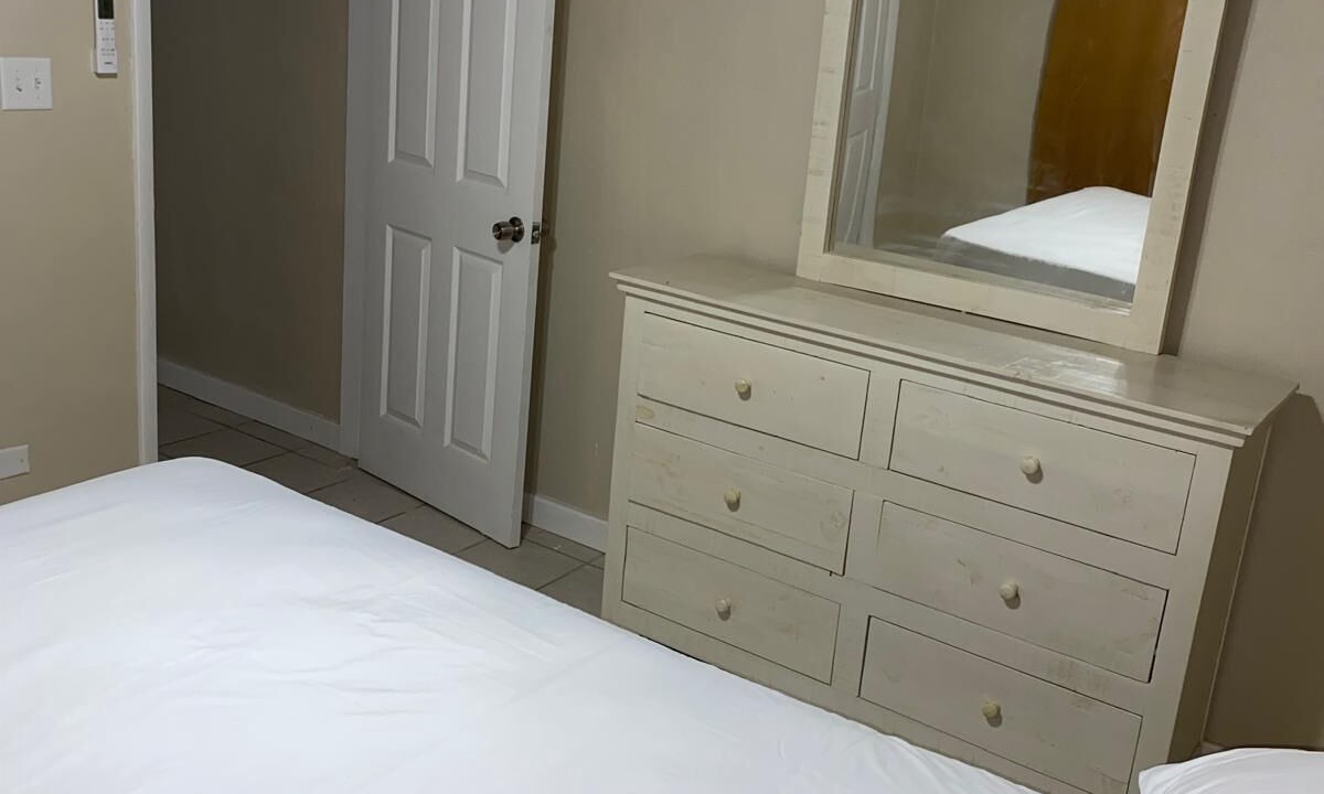 Photo of Bedroom in Mangrove Cay