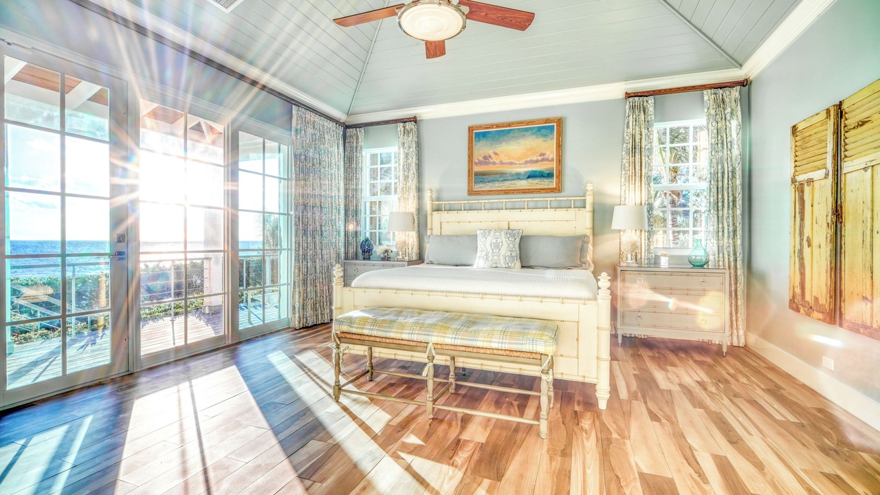 Photo of Bedroom in Dunmore Town